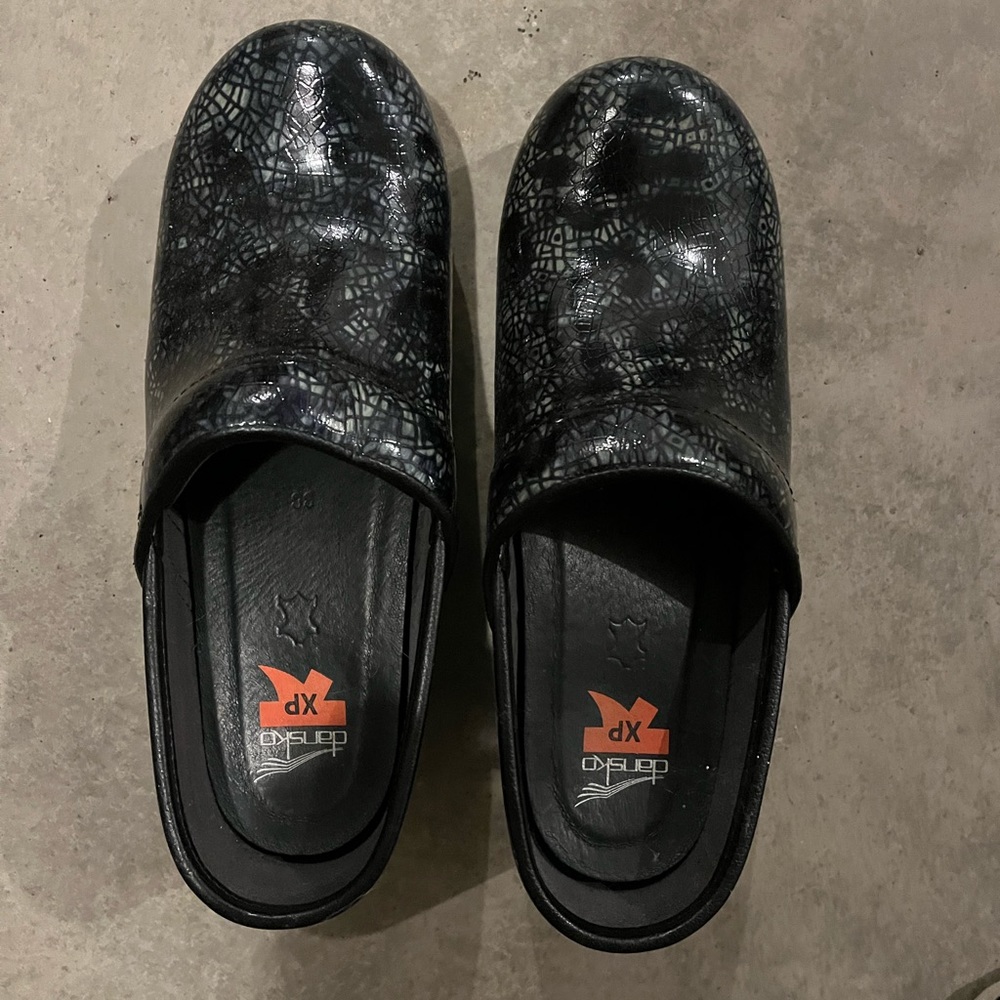 Dansko XP professional clogs